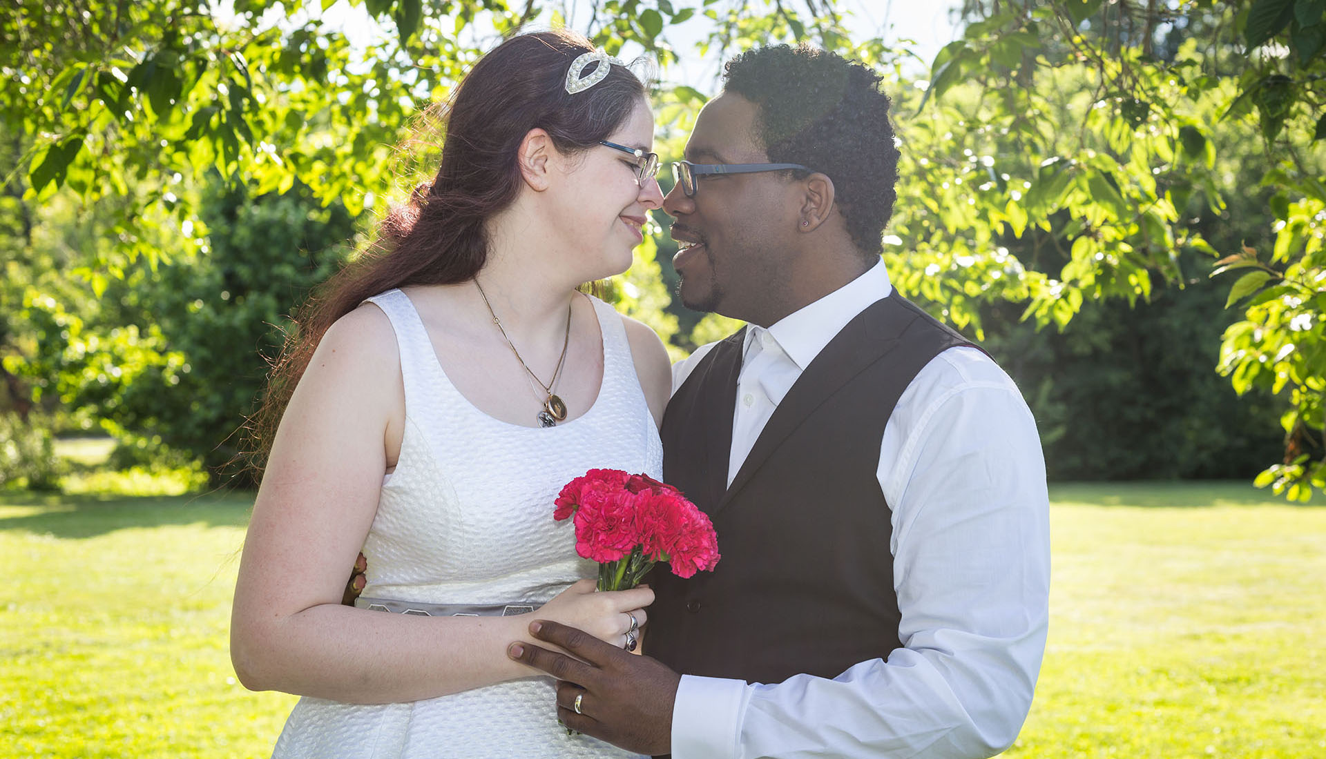 Louisa \u0026 Jae's Outdoor Wedding - Leah C-S Photography, image size:1920x1100